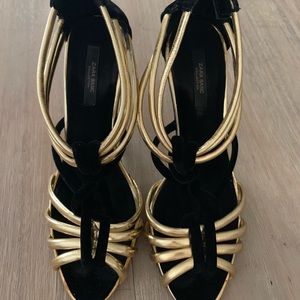 Beautiful Zara velvet and leather gold sandals.